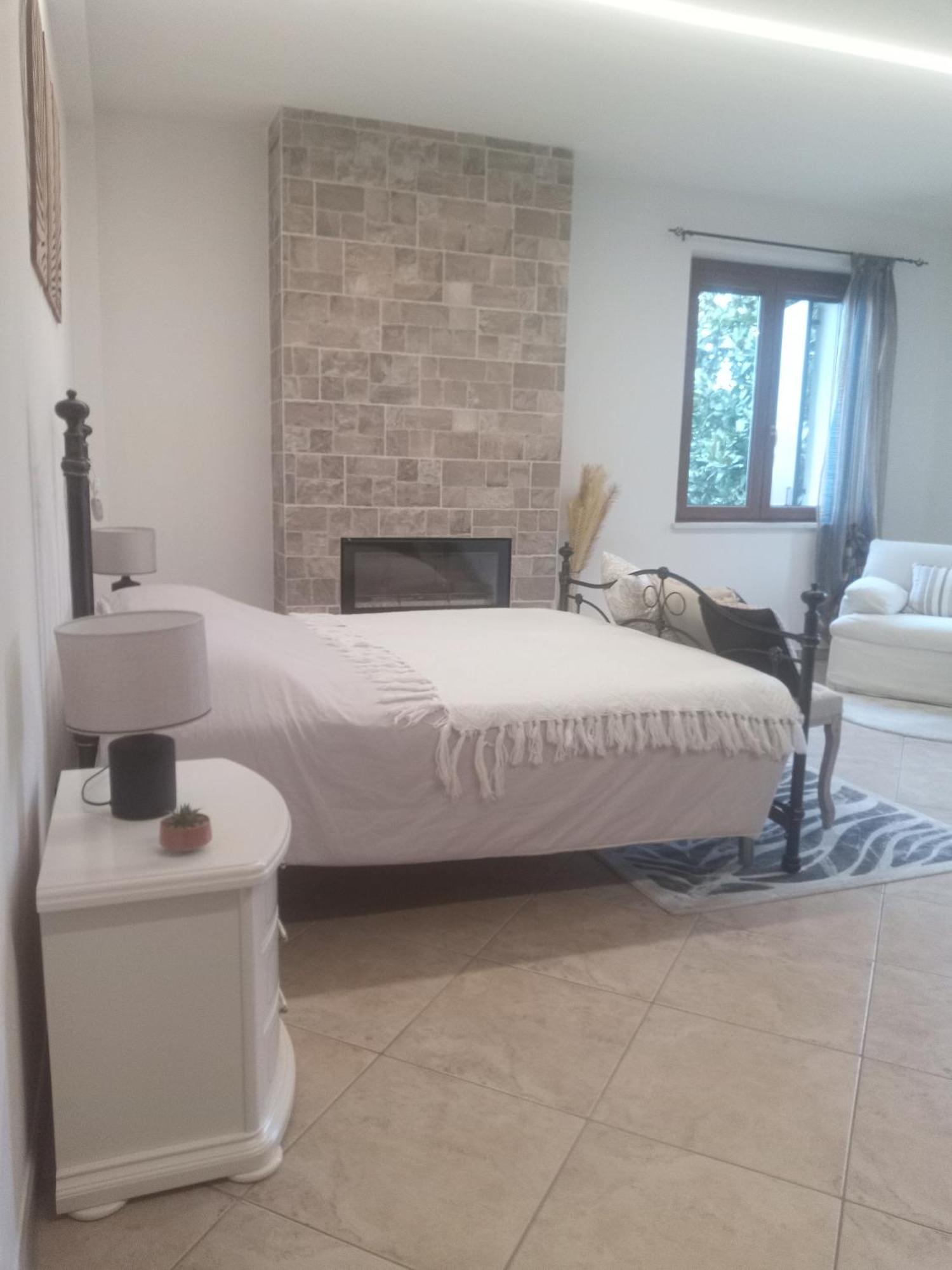 La Siesta Hotel Villafranca di Verona Bagian luar foto